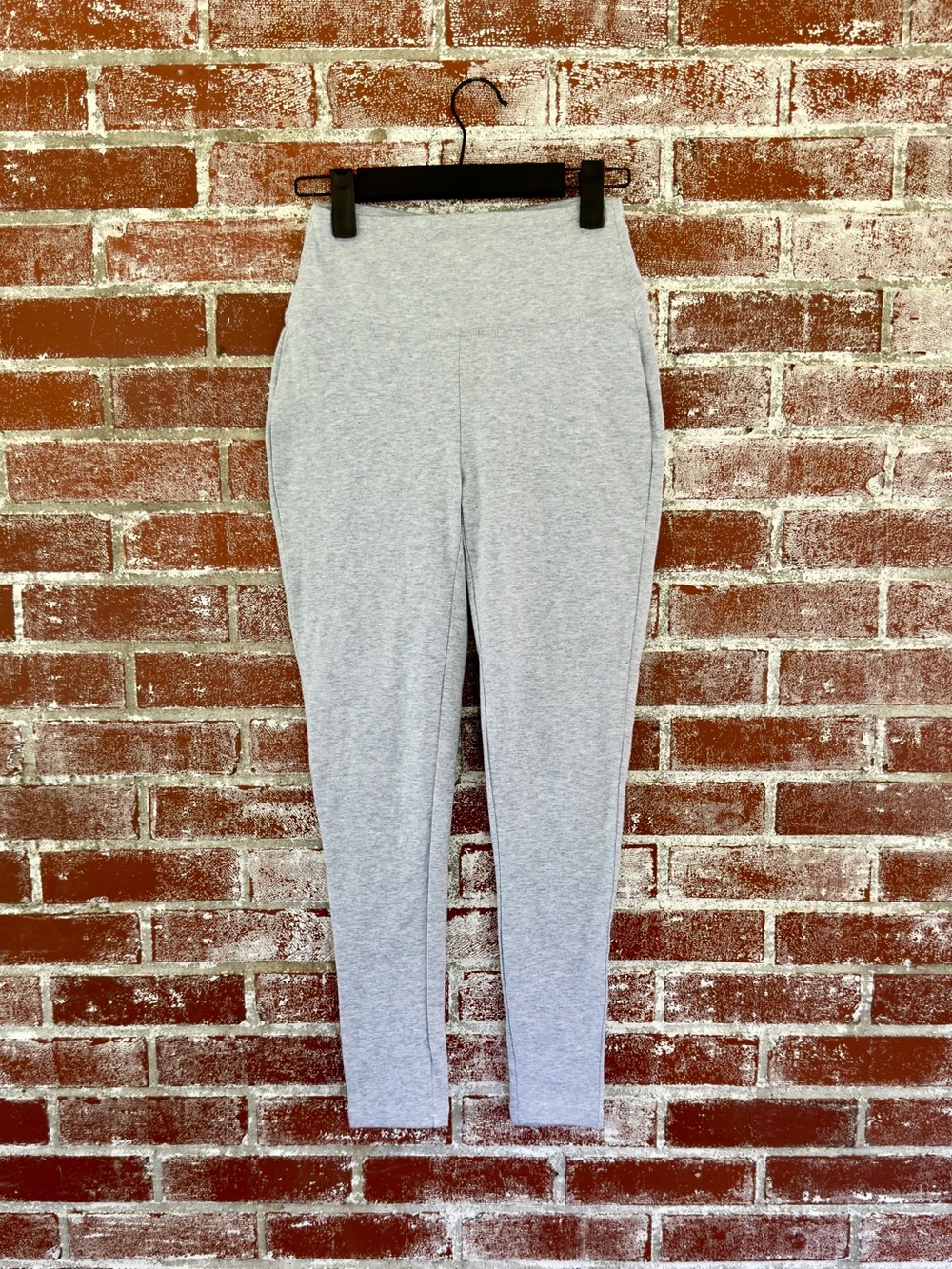Zenana Women’s High Waisted Gray Leggings Size M Cotton Cozy Basics - Picture 1 of 5